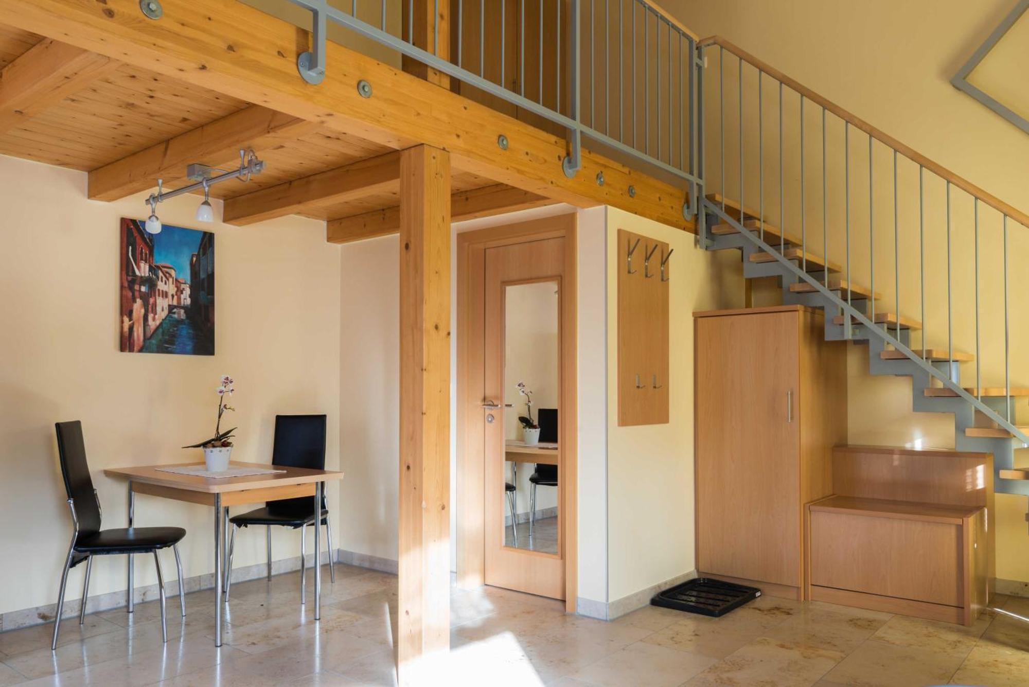 Muellers Weingut Und Weinstube Im Auerberg Apartment Nordheim  Bagian luar foto